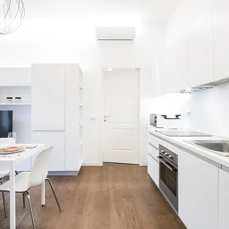 Apartment Easylife - Bilocale In Zona Centrale/lima *