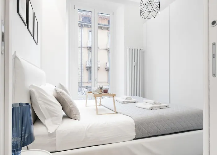 Apartment Easylife - - Vitruvio 4 -